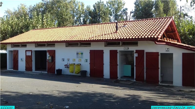 Sanitaires