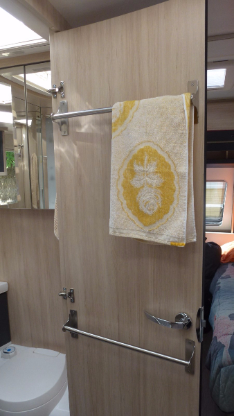 P1100124 [1600x1200].JPG