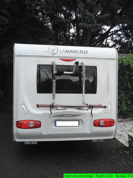 avec port vélos à l’arrière